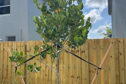 Снять в аренду таунхаус в Флорида-Сити, Флорида 3 спальни, 127.83м2, № 1944658 - фото 24