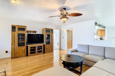 Casa en venta en Riverview, Florida, 4 dormitorios, 232.26 m2 № 1277200 - foto 8