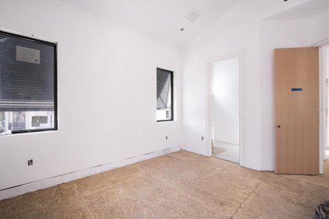 Casa en venta en Sarasota, Florida, 6 dormitorios, 415.37 m2 № 1651892 - foto 24