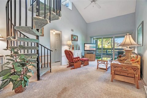 Copropriété à vendre à New Smyrna Beach, Floride: 2 chambres, 95.5 m2 № 2267076 - photo 4