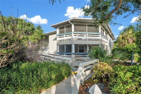 Condo à New Smyrna Beach, Floride, 2 chambres  № 2267076