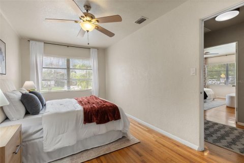Villa ou maison à vendre à Orlando, Floride: 3 chambres, 154.22 m2 № 2209336 - photo 16