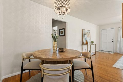 Villa ou maison à vendre à Orlando, Floride: 3 chambres, 154.22 m2 № 2209336 - photo 8