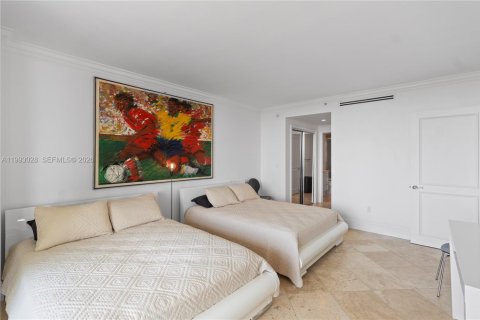 Condo in Miami, Florida, 2 bedrooms  № 2053111 - photo 18