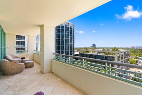 Condo in Miami, Florida, 2 bedrooms  № 2053111 - photo 5