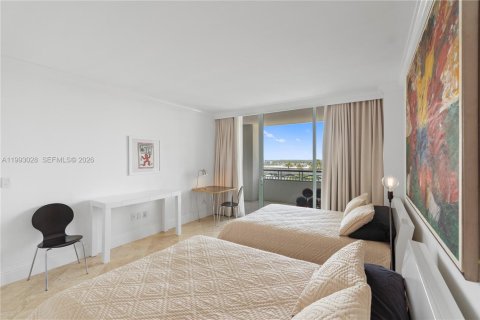 Condo in Miami, Florida, 2 bedrooms  № 2053111 - photo 16