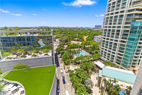 Condo in Miami, Florida, 2 bedrooms  № 2053111 - photo 9