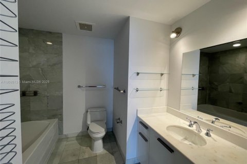 Снять в аренду кондоминиум в Майами, Флорида 1 спальня, 89.46м2, № 1964980 - фото 28