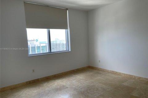Снять в аренду кондоминиум в Майами, Флорида 1 спальня, 89.46м2, № 1964980 - фото 20