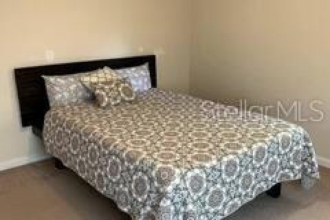 House in Gainesville, Florida 3 bedrooms, 142.33 sq.m. № 1907390 - photo 10