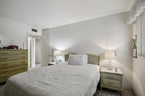 Condominio en venta en Sun City Center, Florida, 2 dormitorios, 89.19 m2 № 2103528 - foto 14