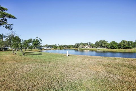 Condominio en venta en Sun City Center, Florida, 2 dormitorios, 89.19 m2 № 2103528 - foto 26