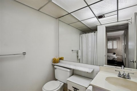 Condominio en venta en Sun City Center, Florida, 2 dormitorios, 89.19 m2 № 2103528 - foto 19