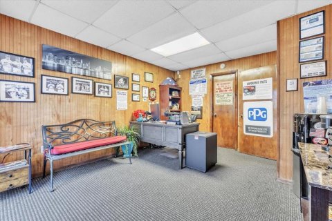 Commercial property in Punta Gorda, Florida 371.61 sq.m. № 2208811 - photo 12