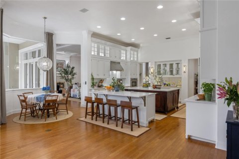 Villa ou maison à vendre à Orlando, Floride: 5 chambres, 461.26 m2 № 2408857 - photo 8