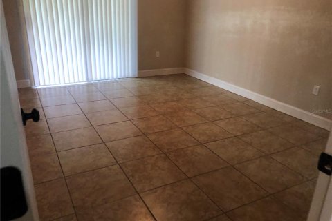 Apartment in Punta Gorda, Florida 2 bedrooms, 69.49 sq.m. № 1880612 - photo 4