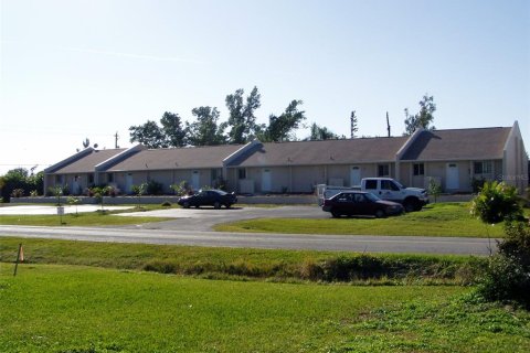 Apartment in Punta Gorda, Florida 2 bedrooms, 69.49 sq.m. № 1880612 - photo 1