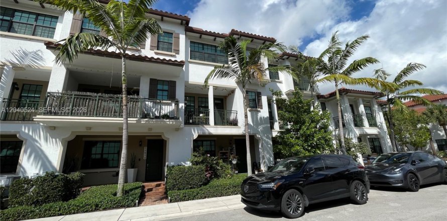 Touwnhouse à Pembroke Pines, Floride 3 chambres, 188.87 m2 № 2087275