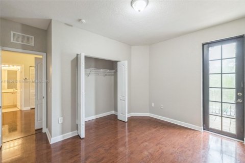 Купить таунхаус в Хомстед, Флорида 7 комнат, 187.29м2, № 1802595 - фото 20