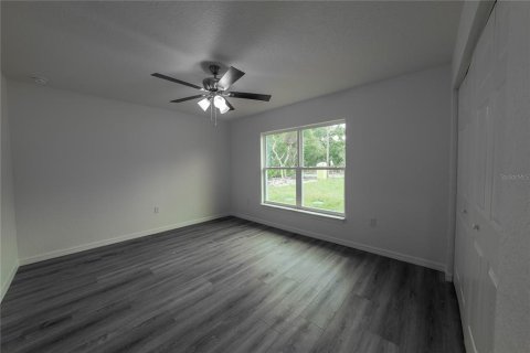 House in Ocklawaha, Florida 3 bedrooms, 153.66 sq.m. № 2258306 - photo 22