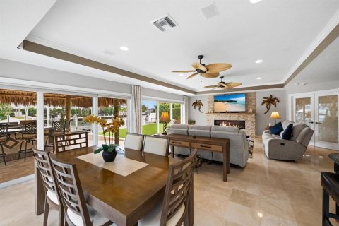 Casa en venta en Lighthouse Point, Florida, 4 dormitorios, 347.18 m2 № 2185027 - foto 11