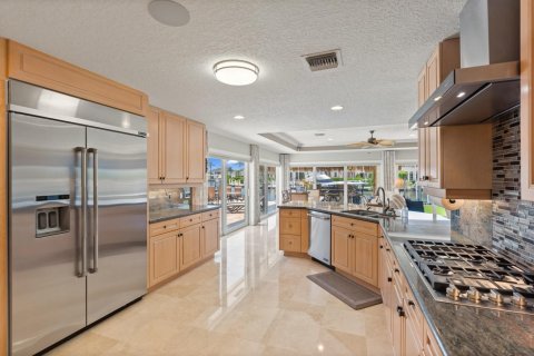 Casa en venta en Lighthouse Point, Florida, 4 dormitorios, 347.18 m2 № 2185027 - foto 7