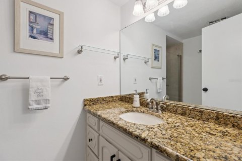Condo in Melbourne, Florida, 2 bedrooms  № 1894098 - photo 10