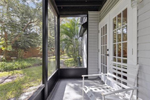 Condo in Melbourne, Florida, 2 bedrooms  № 1894098 - photo 17