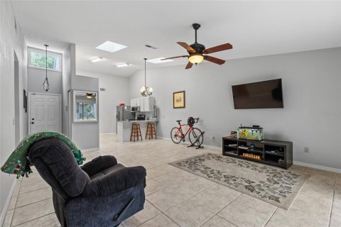 Condominio en venta en Gainesville, Florida, 3 dormitorios, 119.84 m2 № 1690231 - foto 4