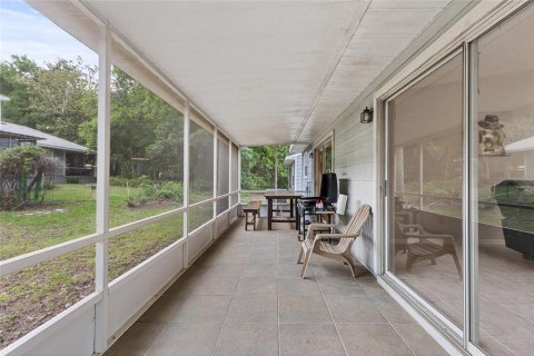 Condominio en venta en Gainesville, Florida, 3 dormitorios, 119.84 m2 № 1690231 - foto 20
