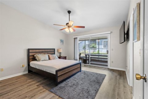 Condominio en venta en Gainesville, Florida, 3 dormitorios, 119.84 m2 № 1690231 - foto 15