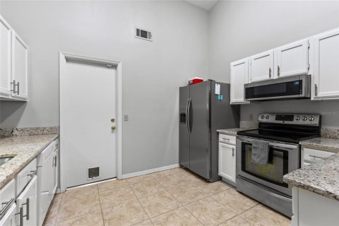 Condominio en venta en Gainesville, Florida, 3 dormitorios, 119.84 m2 № 1690231 - foto 10