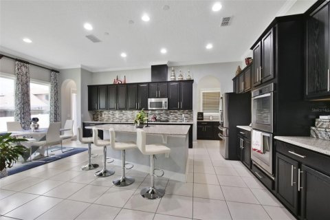 House in Ocoee, Florida 4 bedrooms, 327.67 sq.m. № 2215925 - photo 20