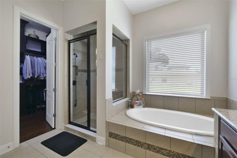 House in Ocoee, Florida 4 bedrooms, 327.67 sq.m. № 2215925 - photo 29