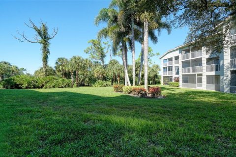Condo in Sarasota, Florida, 2 bedrooms  № 2419562 - photo 17