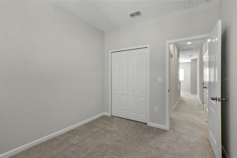 Townhouse in Oviedo, Florida 3 bedrooms, 154.78 sq.m. № 2149937 - photo 26