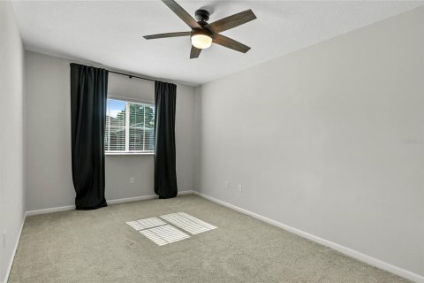 Townhouse in Oviedo, Florida 3 bedrooms, 154.78 sq.m. № 2149937 - photo 21