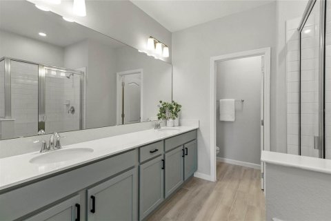 Townhouse in Oviedo, Florida 3 bedrooms, 154.78 sq.m. № 2149937 - photo 23