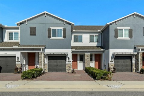 Townhouse in Oviedo, Florida 3 bedrooms, 154.78 sq.m. № 2149937