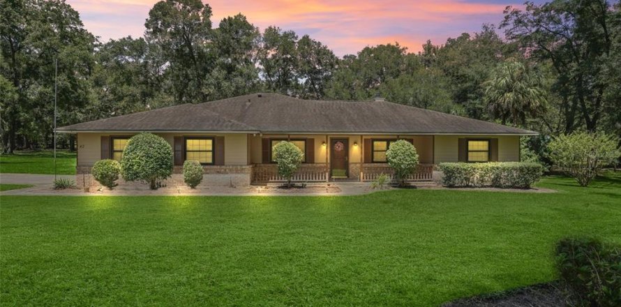 Villa ou maison à Ocala, Floride 3 chambres, 193.89 m2 № 1883642