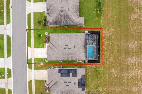 House in Davenport, Florida 4 bedrooms, 158.21 sq.m. № 1902003 - photo 2