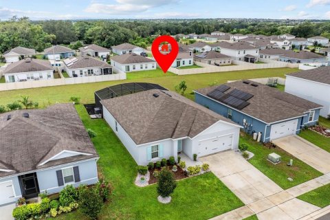 House in Davenport, Florida 4 bedrooms, 158.21 sq.m. № 1902003 - photo 5