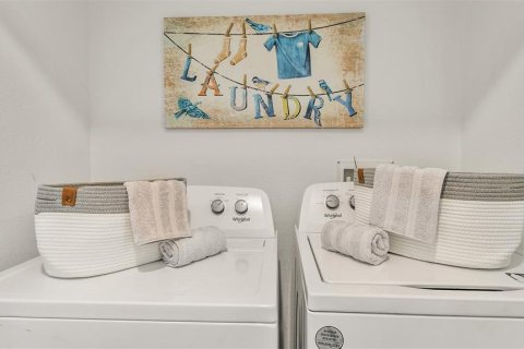 Townhouse in Saint Augustine, Florida 2 bedrooms, 103.03 sq.m. № 1908348 - photo 18