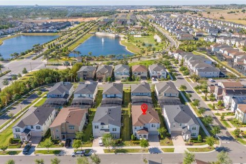 House in SOLARA RESORT in Kissimmee, Florida 6 bedrooms, 352.01 sq.m. № 1744845 - photo 2