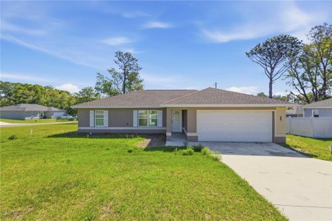 Villa ou maison à Ocala, Floride 3 chambres, 123.75 m2 № 2166112