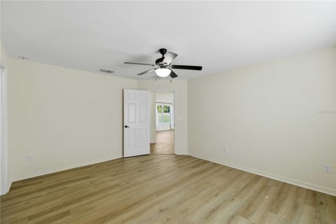 Villa ou maison à louer à Ocala, Floride: 3 chambres, 123.75 m2 № 2166112 - photo 15