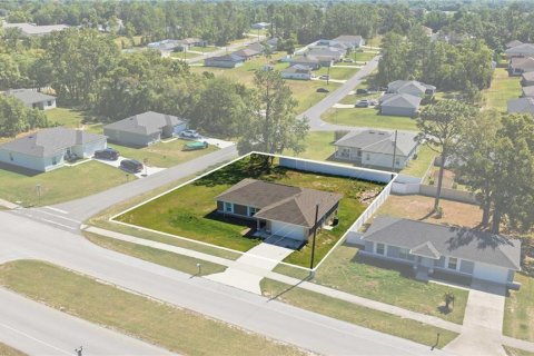 Villa ou maison à louer à Ocala, Floride: 3 chambres, 123.75 m2 № 2166112 - photo 4
