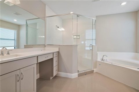 House in Parkland, Florida 5 bedrooms, 338.16 sq.m. № 2178345 - photo 7