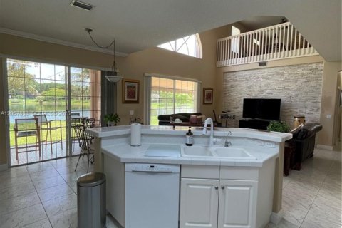 Casa en venta en Pembroke Pines, Florida, 5 dormitorios, 279.36 m2 № 2248891 - foto 20