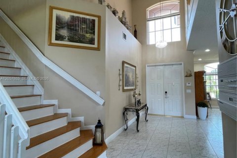 Casa en venta en Pembroke Pines, Florida, 5 dormitorios, 279.36 m2 № 2248891 - foto 10
